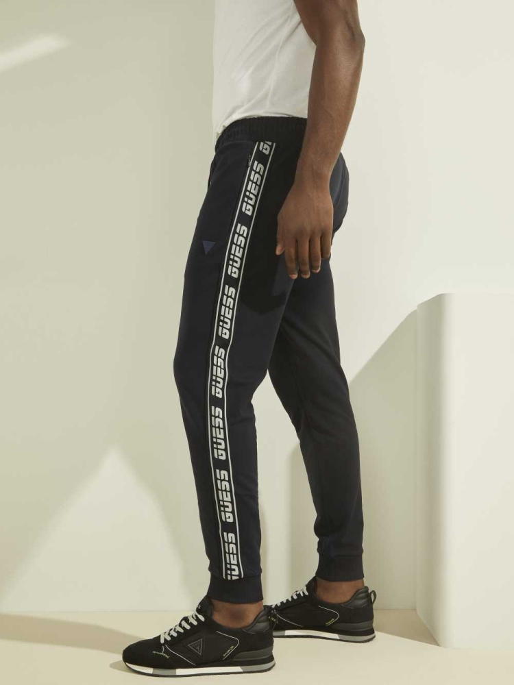 GUESS Arlo Logo Men's Joggers Dark Blue | UK5086FNW