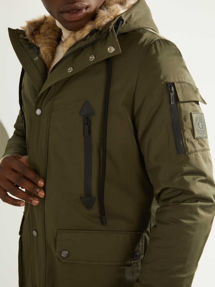 GUESS Military Faux-Fur Lined Men's Parka Jackets Olive | UK5367PNA